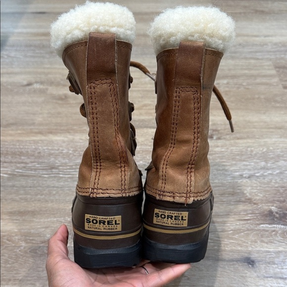 Vintage SOREL Caribou Shearling Boots W9.5/M8 Made in Canada Leather/Wool Lined - Picture 6 of 15